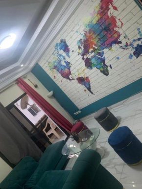 Appartement meublé sacré cœur 3 deux chambres salon